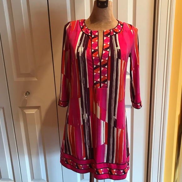 BCBG MAXARIA V Neck Pullover City Dress - Picture 4 of 5